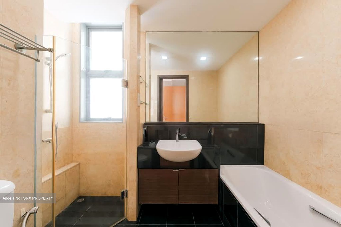 The Waterina (D14), Apartment #592496311